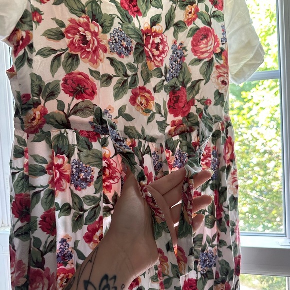 90s Layered Dress - Picture 5 of 5